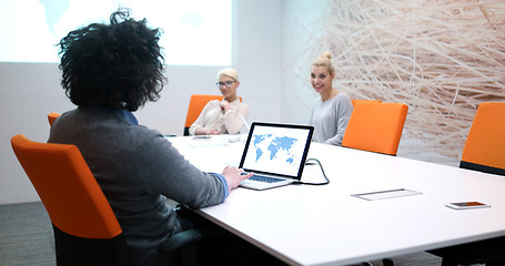 Image showing Startup Business Team At A Meeting at modern office building