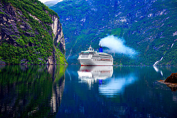 Image showing Cruise Liners On Geiranger fjord, Norway