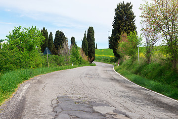 Image showing Winding road in Tuscana, Italy