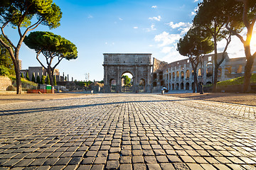 Image showing Arch in Rome
