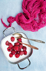 Image showing desert with raspberry