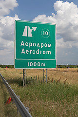 Image showing Airport Advance Sign