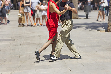 Image showing Street couple dancers performing Argentine tango dance