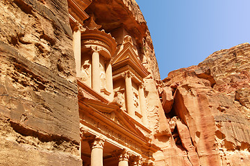 Image showing Al-Khazneh (The Treasury) at Petra in Jordan