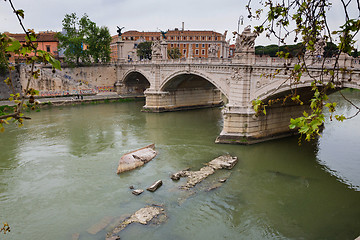 Image showing ROME, ITALY - APRILL 21, 2019: View to the buildings and bridge