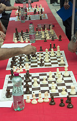 Image showing Simultaneous chess competition organized on the city square