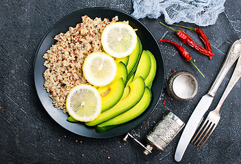 Image showing qinoa with lime and avocado