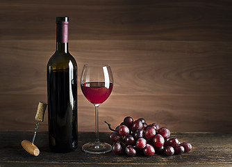 Image showing Wine red