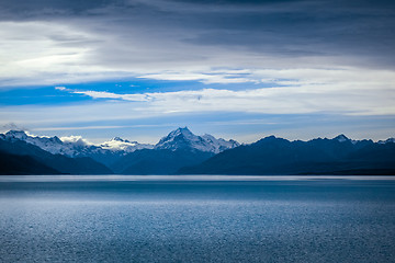 Image showing Pukaki lake at sunset, Mount Cook, New Zealand