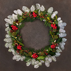 Image showing Natural Winter and Christmas Wreath