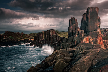 Image showing Bombo basalt columns landscape beauty