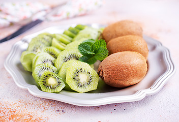 Image showing kiwi