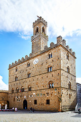 Image showing Volterra town central square