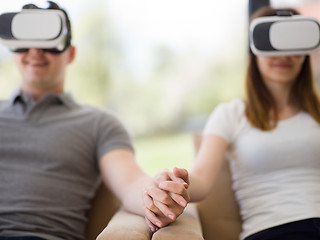 Image showing Couple using virtual reality headset