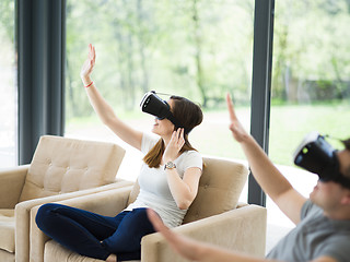 Image showing Couple using virtual reality headset