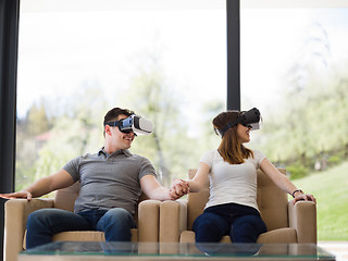 Image showing Couple using virtual reality headset