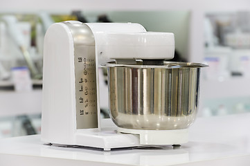 Image showing single electric food processor in retail store