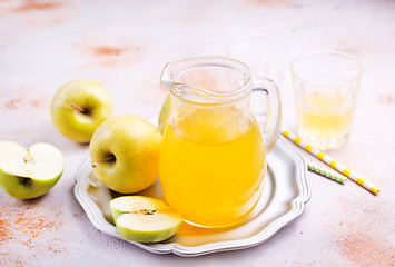 Image showing apple juice in jug