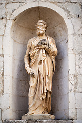 Image showing ancient stone Saint Peter statue at Assisi Marche Italy