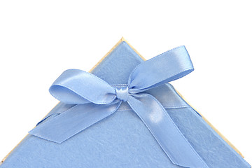 Image showing cyan bow