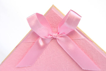 Image showing pink gift bow