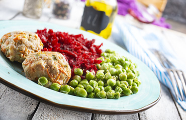 Image showing cutlets with peas