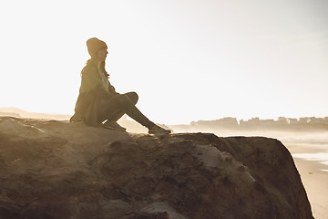 Image showing Sitting over the cliff