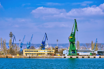 Image showing Harbour Level Luffing Cranes