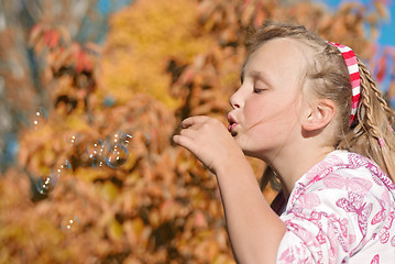 Image showing blowing bubbles