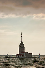 Image showing Maiden\'s Tower in Istanbul, Turkey