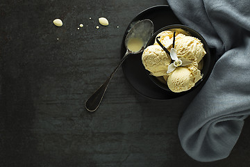 Image showing Vanilla Ice cream