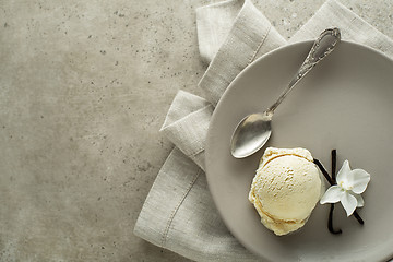 Image showing Vanilla Ice cream