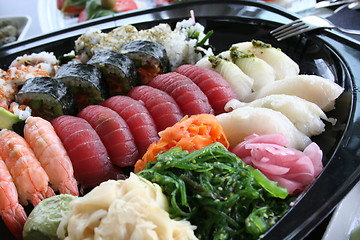 Image showing Partyfood with different kind of japanese sushi