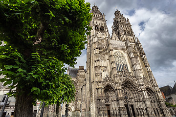 Image showing Full facade of cathedral of saint-Gatien in Tours