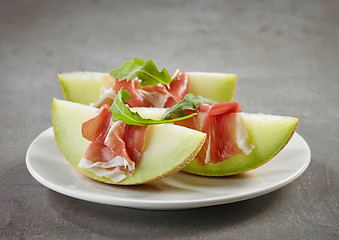 Image showing melon and ham