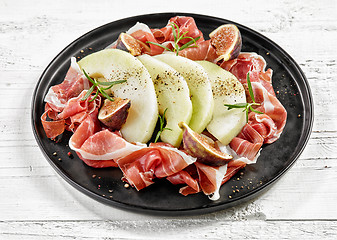 Image showing melon and ham