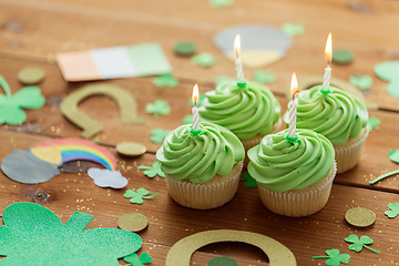 Image showing green cupcakes and st patricks day party props