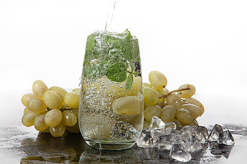 Image showing Ice, Mint And Grape