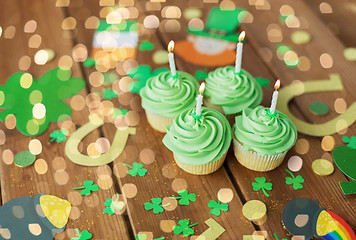 Image showing green cupcakes and st patricks day party props