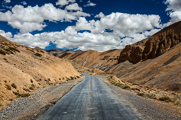 Image showing Trans-Himalayan Manali-Leh highway road. Ladakh, Jammu and Kashm