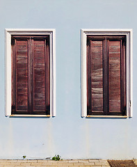 Image showing two closed windows