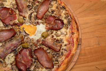 Image showing Pizza Proscuitto Detail