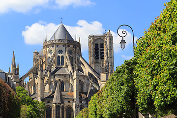 Image showing Apse of the Cathedral Saint-Etienne of Bourges in the spring