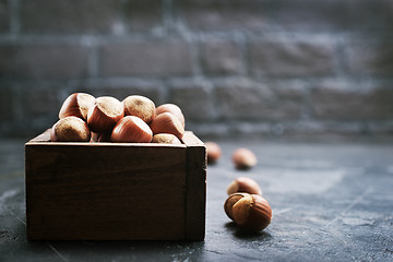 Image showing huzelnuts