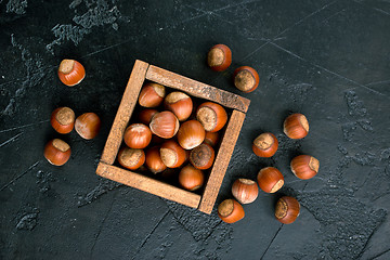 Image showing huzelnuts