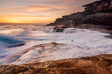 Image showing Large waves smash against the rocky roastline of Sydney