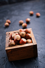 Image showing huzelnuts