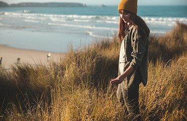 Image showing Yellow cap women