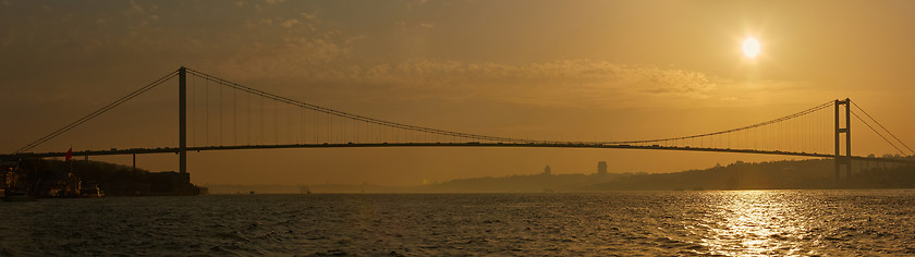 Image showing The Bosphorus Bridge connecting Europe and Asia.