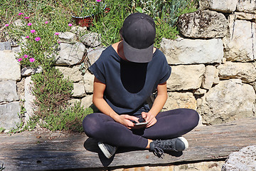 Image showing Young girl use smartphon